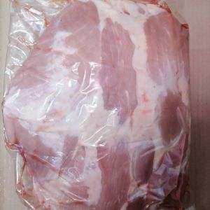 Окорок свиной охлажденный в вакуумной упаковке 5 кг