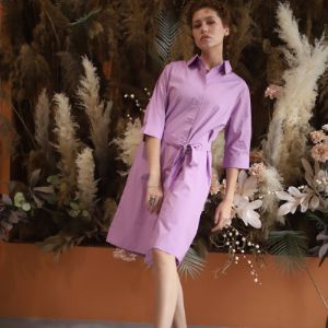 Платье-Рубашка - базовое платье, которое должно быть у каждой девушки в гардеробе.

Размеры : 42-48 
Ткань : хлопок 100% 
8 расцветки :
черный 
желтый
лиловый 
темно-зелёный 
малина
бежевый 
салатовый