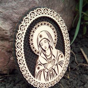 Икона авторская Умиление магнит на холодильник
Размер иконы 8,2*6,6 см.
Размер магнитов 10х1 мм.