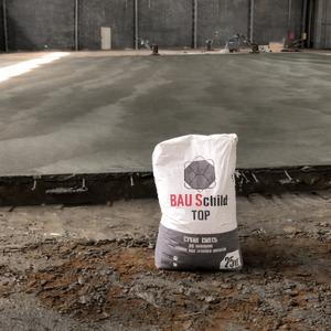 Устройство промышленного пола с помощью топпинга Bau Schild
