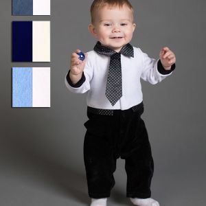 Комбинезон (Арт. 04522 вт)Для мальчиков
Красивый комбинезон из велюра со съемным атласным галстучком, застежка на кнопки. 
Цвет: голубой/белый
Размер: 74, 80
ЦЕНА: 560.00