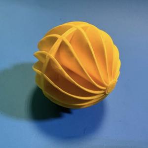 Наполнитель для декорбанизаторов. 
Площадь испарения Вместо 380 см кв. наш шарик имеет 530 см. кв.
Плавающая Биозагрузка Moving Bed Biofilm Reactor или MBBR основана на принципе работы аэробной биологической пленки, что дает преимущества в сравнении с другими системами образования биопленки и ограничивает их недостатки. Основой этого процесса является элементы несущие биопленку. Элементы изготовлены из полипропилена высокой плотности и обеспечивают большую защитную площадь поверхности для образования биопленки, оптимальные условий для жизни бактерий, для их роста и размножения
Имеются следующие диаметры 20, 30, 40, 55, 100 мм