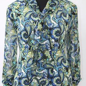 Блуза "Лидия". Ткань: масло+шифон
Состав:полиэстер 72%
           вискоза 28%
Размерный ряд: 48-58
ЦЕНА 360 руб.