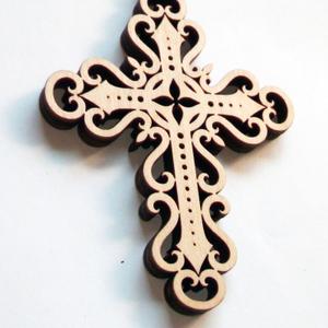 Крест двухсторонний
Авторские изделия.
Страна изготовитель Россия
Белгородская обл.
Размер 9,2*6,8 см.