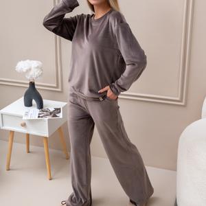 Коллекция Кэт. Костюмы и комплекты из велюра.