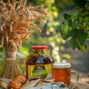 Елецкий крафт — это популярный напиток, который приобрёл широкую популярность благодаря своему уникальному вкусу и качеству. Особенно интересен вариант в банке объемом 3 литра, который предлагает удобство и возможность насладиться напитком в больших количествах. Производитель Панкрат славится своим вниманием к качеству и традиционным рецептам.