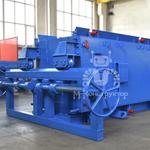 Форма одна, лестничных марша — два! Вертикально