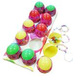 Пластиковое яйцо с карамелью и игрушкой "Модница" 8*10*28г