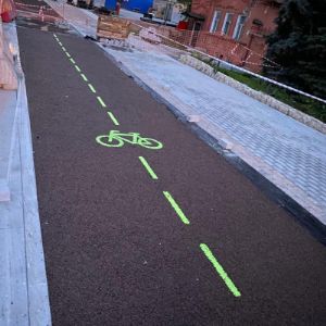 Дорожка из покрытия декоративного
