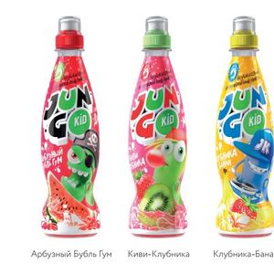 Линейка детских напитков JANGO KID БИОСс натуральным соком и полным отсутствием химии и сахарозаменителя  в составе. Вкусный и натуральный продукт для всей семьи, который удобно брать с собой на прогулку, в кинотеатры и развлекательные центры, в школу, офис!
Линейка состоит из трёх основных вкусов:
•	Детский сокосодержащий напиток JANGO KID Арбузный - Бубль Гум
•	Детский сокосодержащий напиток JANGO KID Клубника – Банан
•	Детский сокосодержащий напиток JANGO KID Киви - Клубника