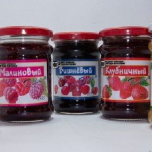 Джем в ассортименте. Вся продукция изготовлена из ягод, собранных на территории Республики Карелия