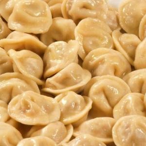 Пельмени в ассортименте .Большой выбор начинок.