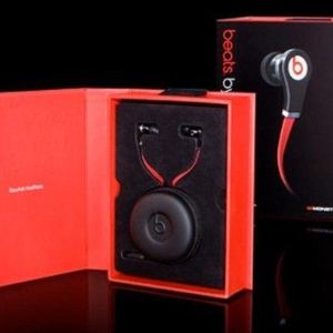 Наушники  MONSTER BEATS. Самые модные и популярные наушники 
MONSTER BEATS Tour by Dr.Dre