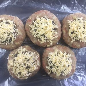 Гнезда с грибами и сыром