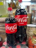 Безалкогольный газированный напиток COCA-COLA 2 литра
