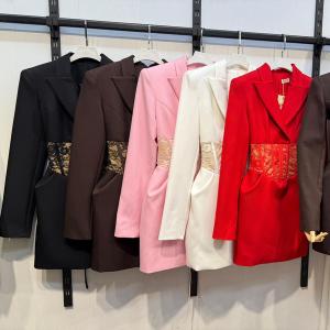 Платье пиджак с гипюром