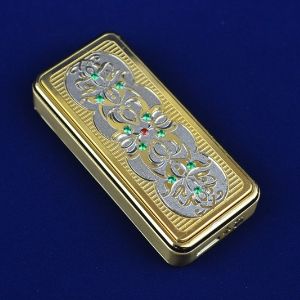 ЗАЖИГАЛКА USB
-
Зажигалка украшена в технике Златоустовской гравюры на металле с применением никелирования и золочения,украшена орнаментом и вставками из ювелирных камней. Зарядка происходит посредством USB.
-
Возможно исполнение с логотипом,эмблемой и т.д