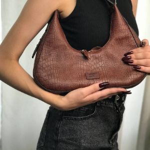 Женская сумка из натуральной кожи.
