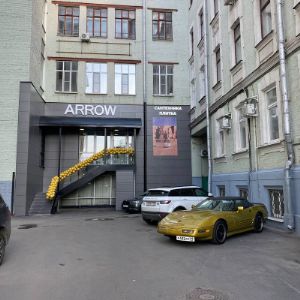 Шоурум 700 кв.м в Москве на Ленинском проспекте, 15!