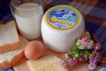 Сыр КУРШАВАЛЬСКИЕ СЫРЫ «КуршавАль» с козьим молоком, цилиндр до 1 кг