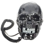 Уникальный телефон “Черный череп”