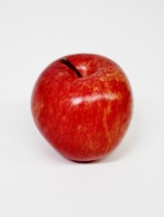 Яблоко искусственное красное 7,8 х 6,7 см