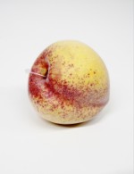 Персик искусственный 7,5 х 7,4 см