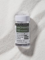 100% ниацинамид: добавка в средство для кожи Niacinamide 100 Powder, 9 г.