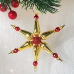 Новогоднее украшение из стеклянных бусин «Звезда золотая»