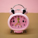 Часы-будильник «Пчёлка Bzz», pink