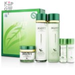 Jigott Well-Being Green Tea 3 Set - Набор для ухода за кожей с экстрактом зеленого чая