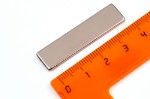 Неодимовый магнит прямоугольник 40х10х2 мм, N33