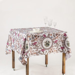 Скатерть квадратная Лилии