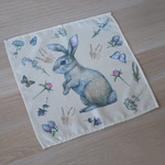 Салфетка Кролик на лужайке