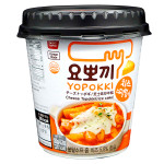 Рисовые клецки Young Poong Yopokki Cheese Topokki с сырным соусом (стакан), 120 г