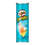 Картофельные чипсы Pringles Cheddar &amp; Sour Cream сыр чеддер и сметана, 158 г