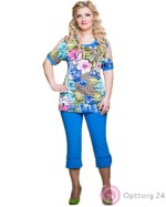 Летняя женская блуза с цветочным принтом и отделкой небесно-голубого цвета