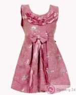 Детское платье нежно-розового цвета с блёстками.