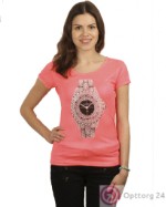 Женская футболка розового цвета с рисунком в виде часов.
