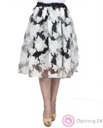 Женская летняя юбка с гипюром   и с цветочным принтом.