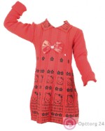 Детское платье-джемпер  красного цвета с бантом.