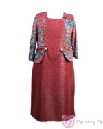Платье кораллового цвета с цветочным дополнением