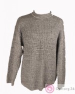 Мужской свитер крупной вязки серого цвета