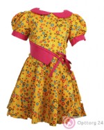 Детское платье желтого цвета с розовым поясом и розовым воротником