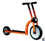 200-11 Скутер “Динамик” двухколесный оранжевый