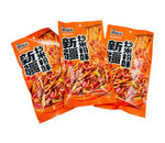 Острые снеки Qiao pi dou со вкусом жареной лапши, бокс 660 г (22г*30)