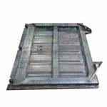 Крышка люка грузового полувагона