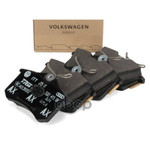 Колодки тормозные дисковые AUDI A3/VW GOLF,PASSAT,SHARAN VAG арт. 5Q0698451AA