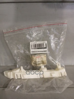 Кронштейн боковой переднего бампера L MITSUBISHI MITSUBISHI арт. 6400F879