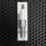 Свеча зажигания LRD4, RRSport2010, RRSport2014, RR2010, RR2013 (5,0V8; 5,0TV8) LAND ROVER арт. LR032080